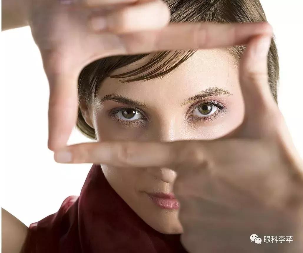 近视的人眼睛无神怎么变有神,眼睛有神无神