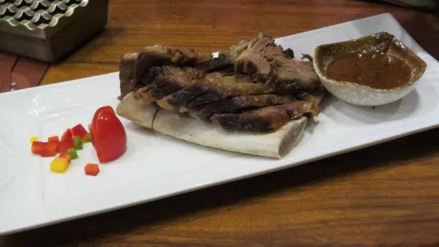 车窦｜摇滚派对震车窦，异国佳肴逗味蕾