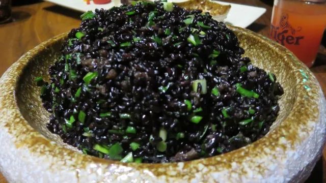 车窦｜摇滚派对震车窦，异国佳肴逗味蕾