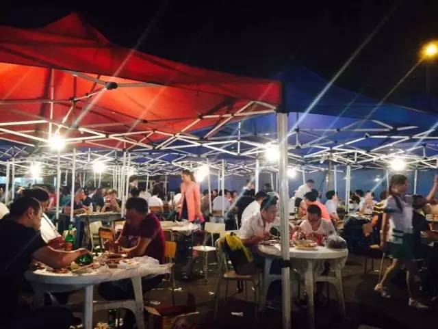 宁波海鲜夜排档一条街象山,宁波滨江夜排档
