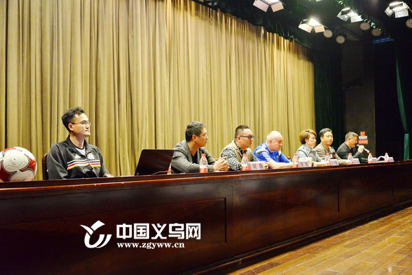 克劳琛中国足球训练,国际足联高级讲师