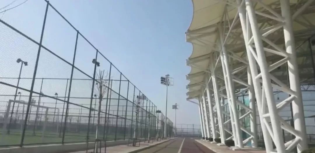滨州足球小镇建设简介图片,滨州国际足球运动小镇还建吗