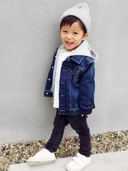 冬季男宝宝整套潮流穿搭,最新春夏韩系男孩穿搭