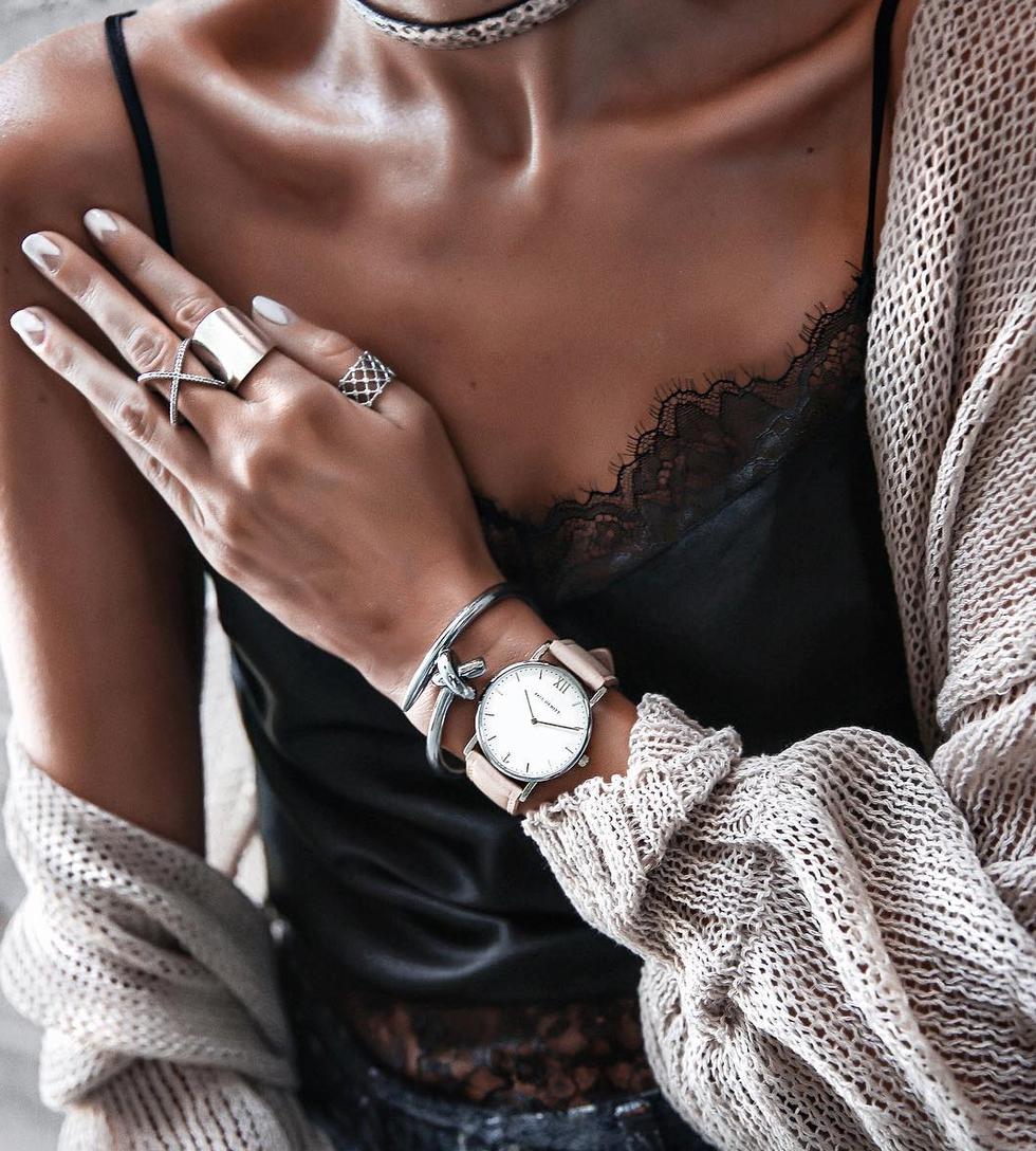 澶嶅彜閾舵垝鎸囨惌閰嶆湇楗板浘,鎴掓寚楗板搧绌挎惌