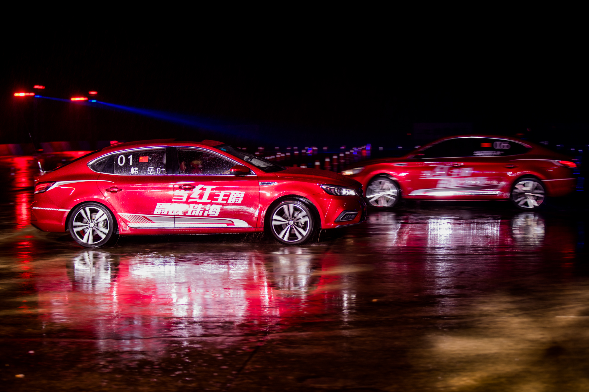 2扇门竟要40万！爵战珠海年度潮玩轰趴进阶车主新玩法！