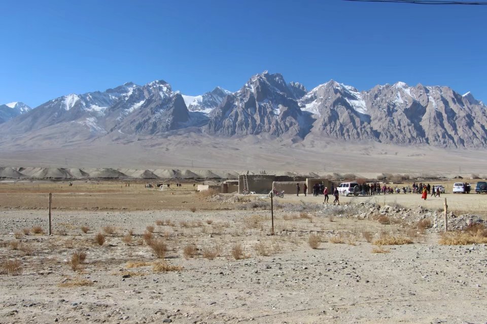 探秘帕米尔高原塔吉克族,帕米尔高原上的塔吉克族族人