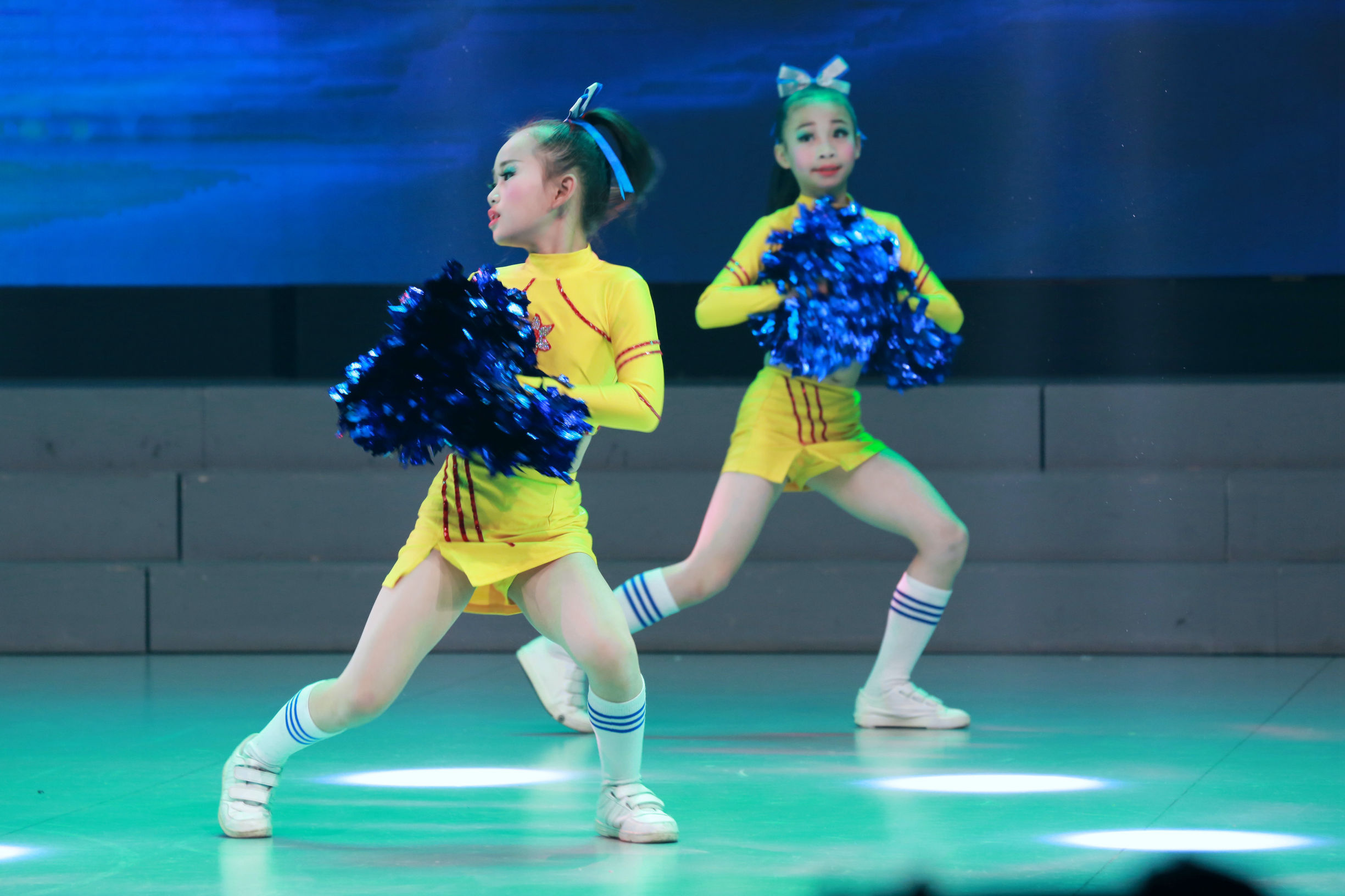 足球秀幼儿园,快乐足球阳光童年