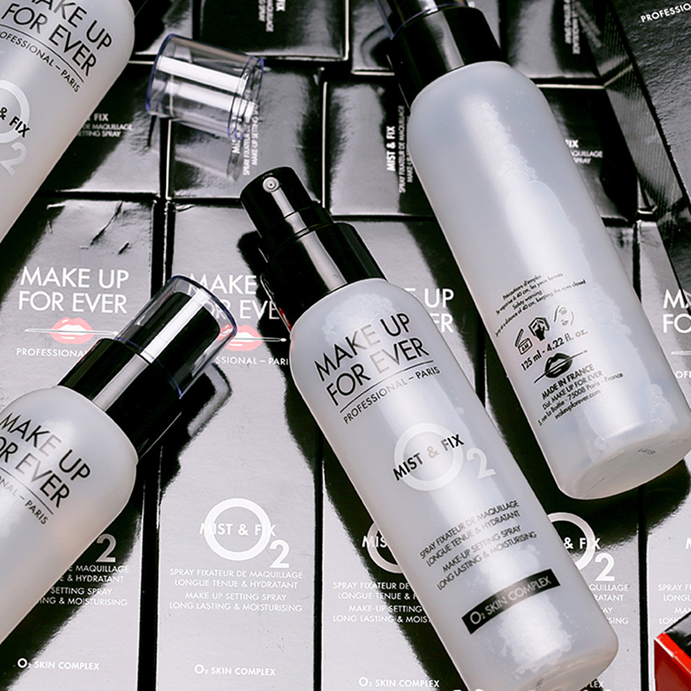 干皮化妆不脱妆正确步骤,脸太干化妆浮粉怎么办