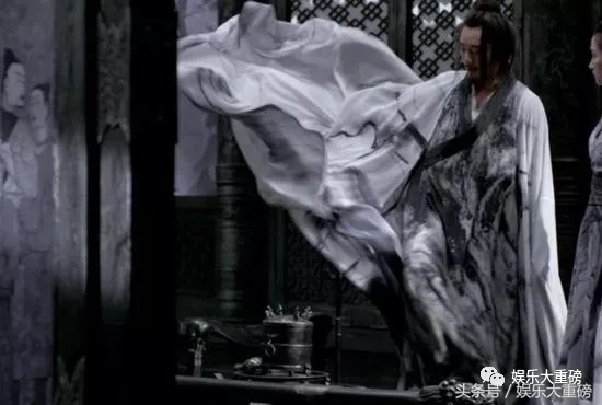 前任3郑恺撩妹被女友发现,郑恺不愧是前任3的搞笑担当