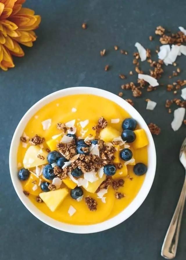 成就人鱼线和马甲线的动作,男生如何练出腹肌人鱼线和公狗腰