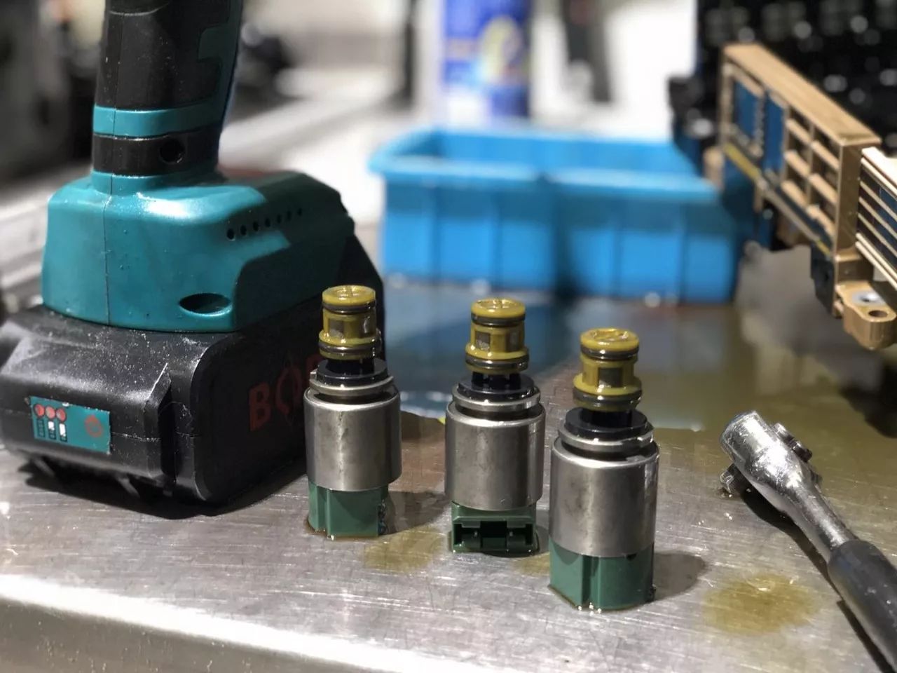 宝马750变速箱跳挡,宝马750变速箱