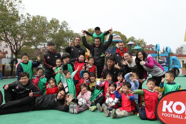 中国大力发展校园足球政策,那些年我们追过的足球