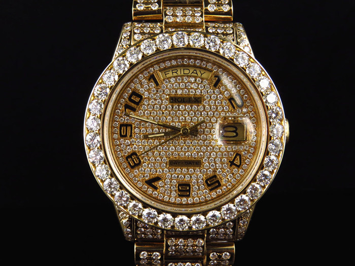 劳力士黄金钻石日志表拍卖,正品专柜劳力士镂空金表男款价格