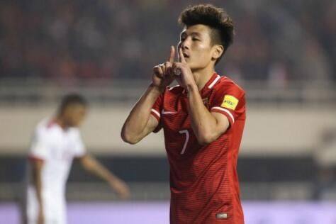 韩寒踢球什么水平,韩寒足球被虐真的假的