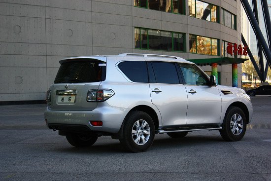 途乐中规和中东版哪个好,中规和中东途乐