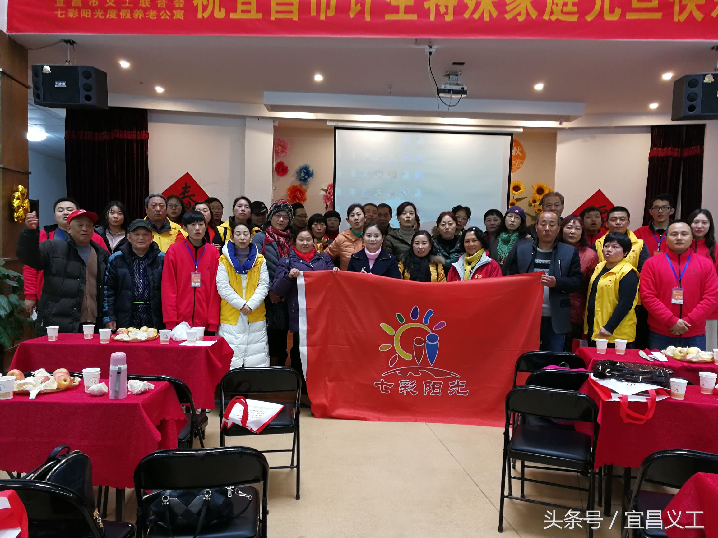 热乎乎的饺子温暖这个冬天,热乎的饺子温暖的心冬至晚会