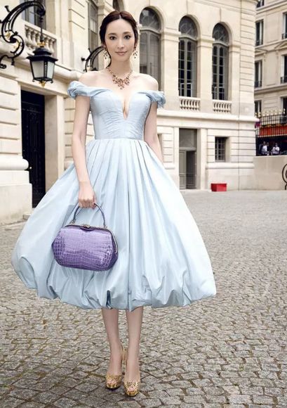 吴佩慈台北时尚派对,吴佩慈黄色套装走秀