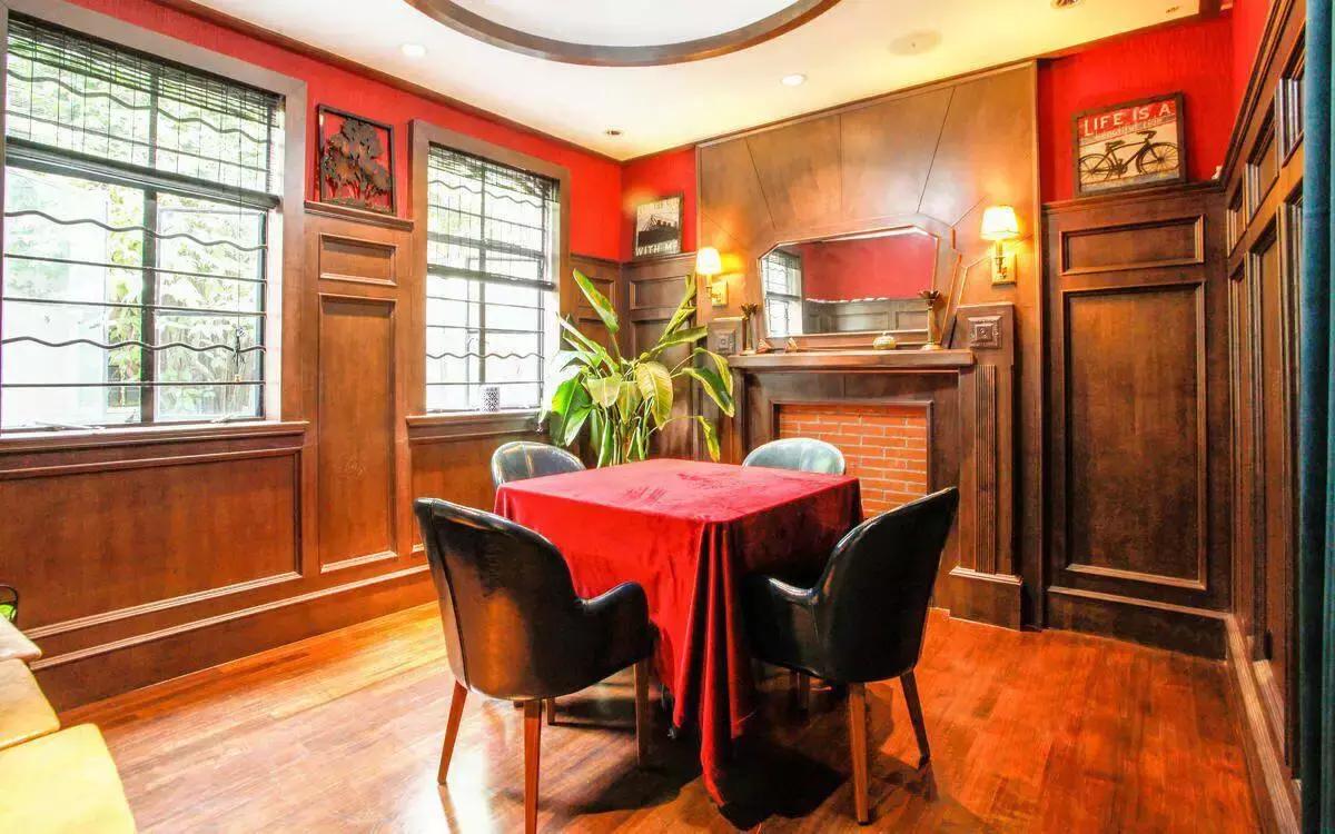 周末别墅轰趴,成都适合10-15人聚会的别墅轰趴