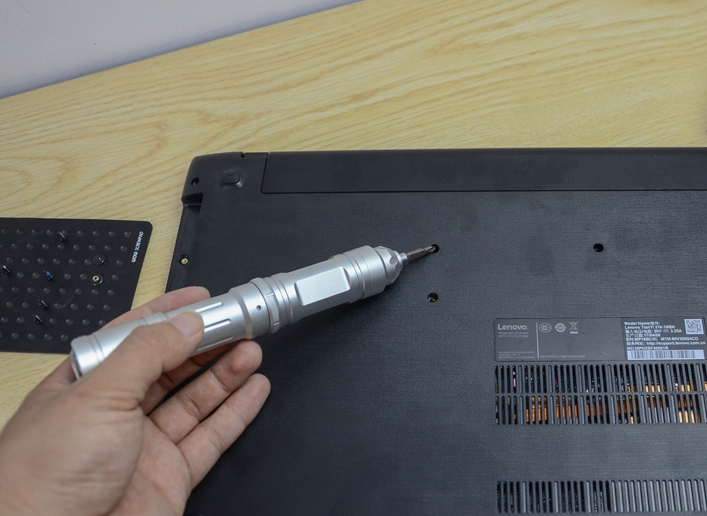 自己动手给笔记本升级固态硬盘,分享经验笔记本升级ssd的三大方案