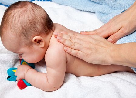 婴儿不会咳痰吐痰怎么办,婴儿不会咳嗽痰液如何排出