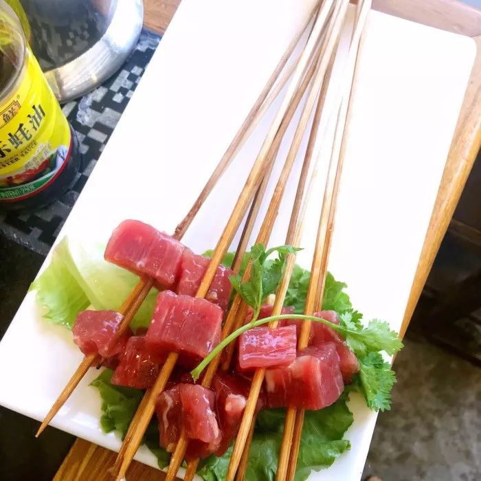 这些不好找的苍蝇火锅,是每个成都人火锅记忆的起点