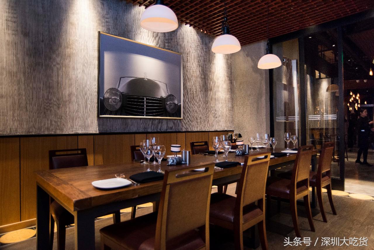 集美味、轻奢、悠闲于一身的它，开在深圳第一高楼