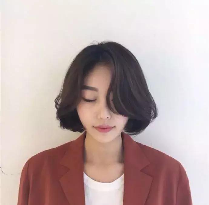 短发剪完不好看咋办,剪了不好看的短发怎么办