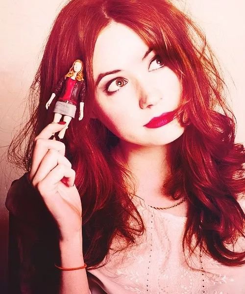 铅华洗尽——她留给我们的仅一个“美”字足矣