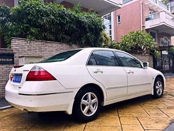 56万元买什么二手车比较好,乌鲁木齐6万左右买什么二手车