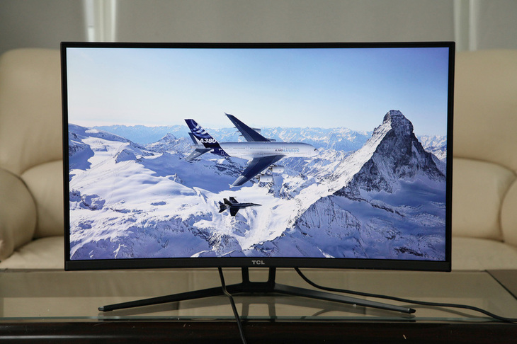 tclt32n7c显示器,tclt32m6c显示器带音响吗