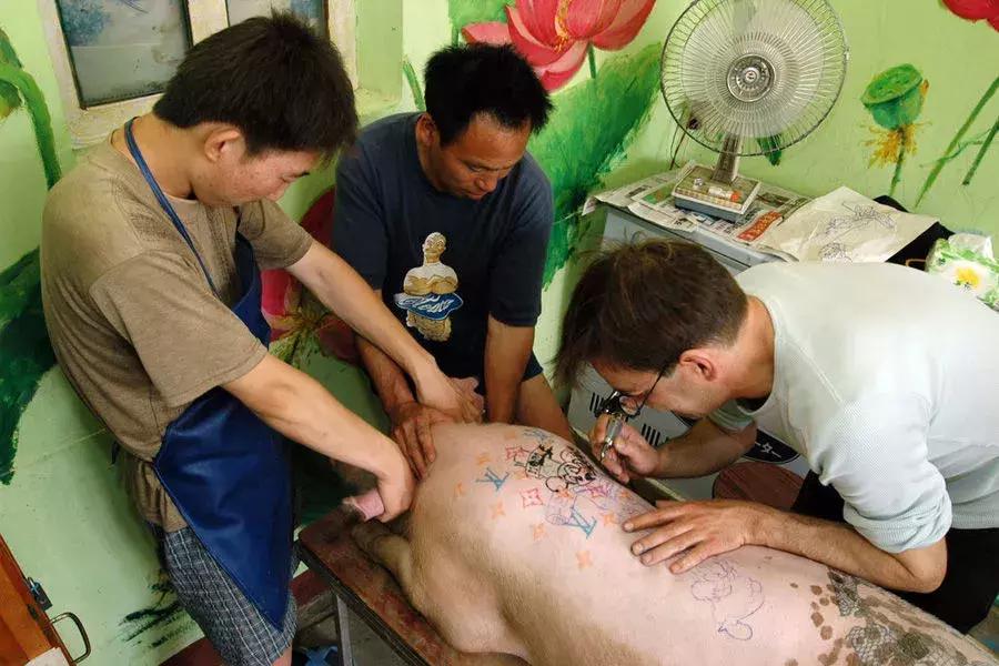 世界上最疯狂的纹身,最贵的纹身北京