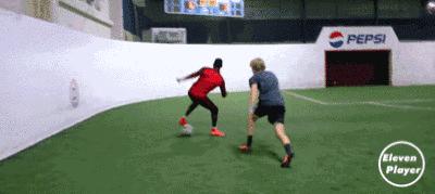 足球晃动过人,足球技巧晃人