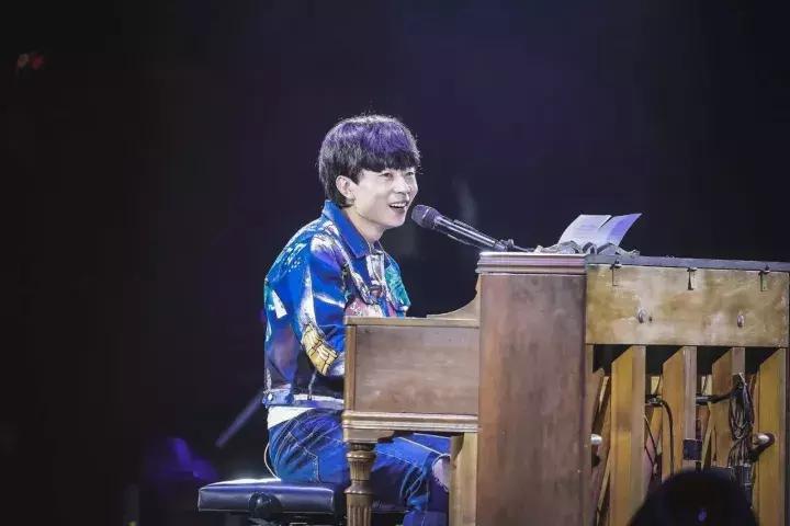 赵雷你莫走完整版dj,赵雷所有的繁华与我无关