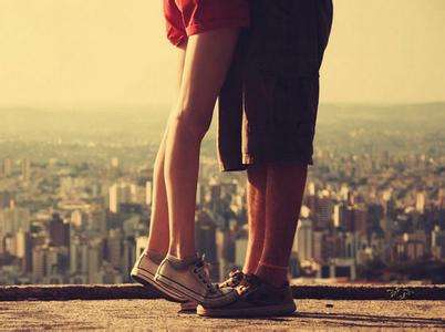 什么生肖和什么生肖婚姻最般配,猪生肖跟鸡生肖配对是什么样呢