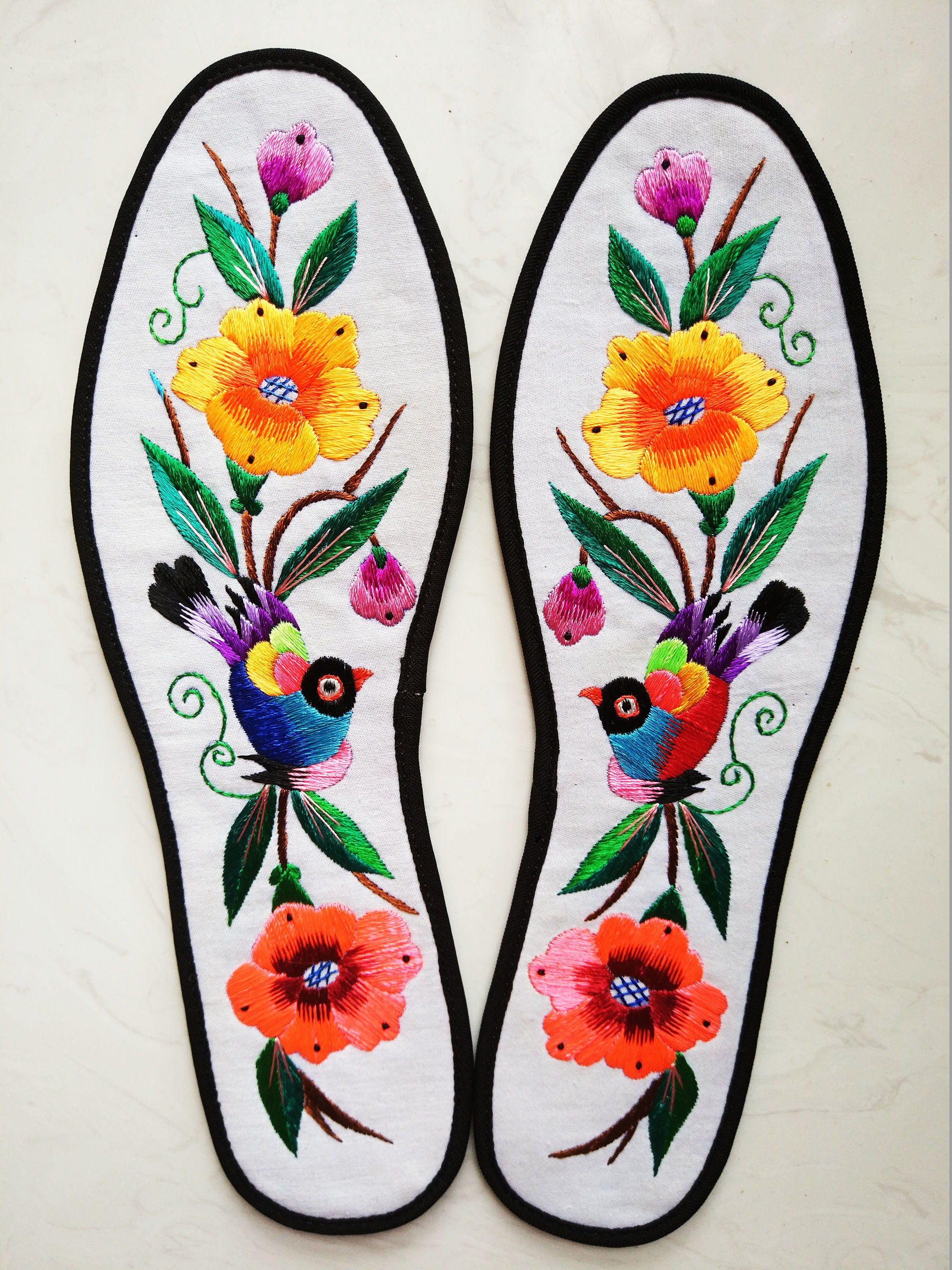 甘肃庆阳结婚纯手工鞋垫,甘肃正宗绣花鞋垫图片