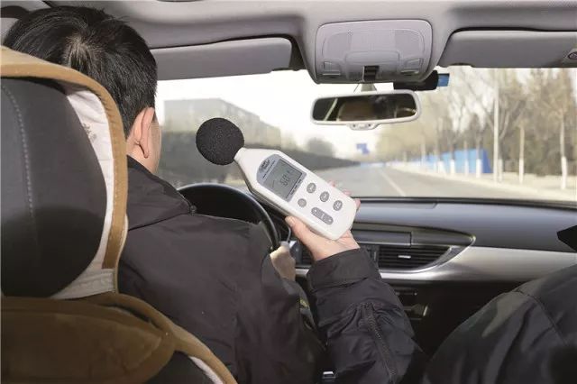 邓禄普veuro和米其林相比,邓禄普轮胎ve303抓地力怎么样