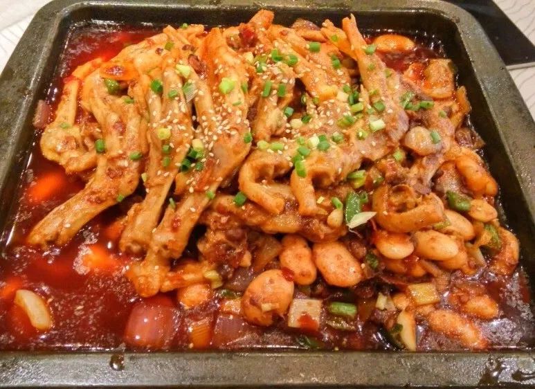 好吃丨一抿就化！成都10家超美味稀溜耙美食拯救懒癌吃货