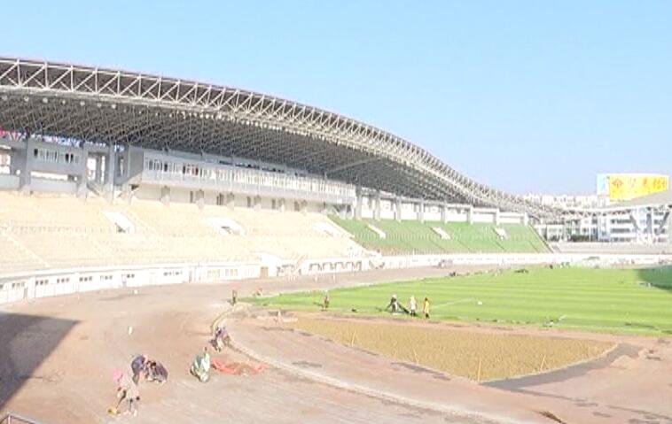 成都足球场led显示屏,中国足球场led环绕屏