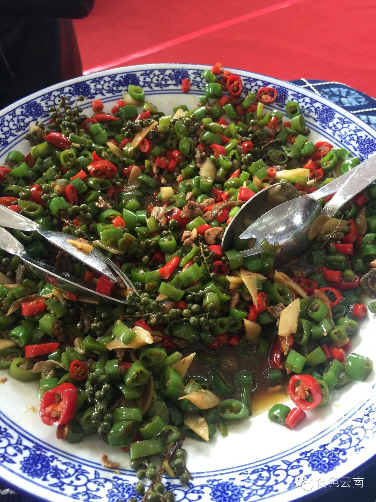 77岁厨神巅峰,厨神少年在厨神大赛上做龙须面