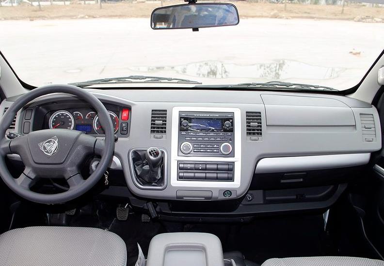 6万元！就可以买一台“丰田大海狮”，真的很不错！