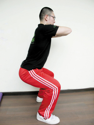 臀部翘起来的最快方法,男士怎么使臀部翘起来