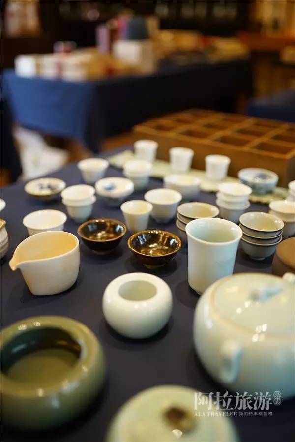 我也想有间这样的茶室，就在城中央，你却找不到|春日事5