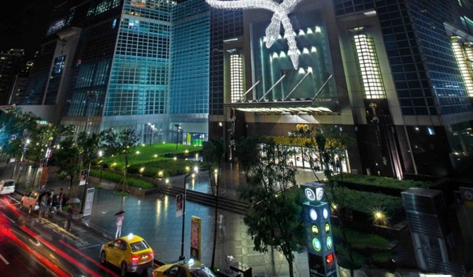 山鸡戴劳力士打电话,山鸡戴劳力士伯爵