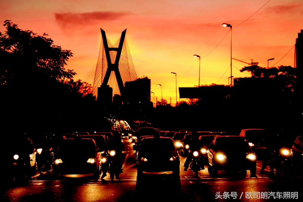 汽车夜晚照明用什么灯最好,汽车日间照明灯