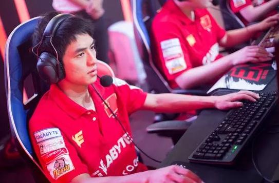 英雄联盟clearlove为什么叫厂长,clearlove是lol几号选手