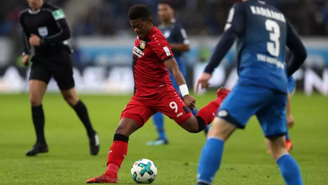 德媒赞药厂上轮表现：“脚跟，脚趾，拜利！拜耳冲击波！”