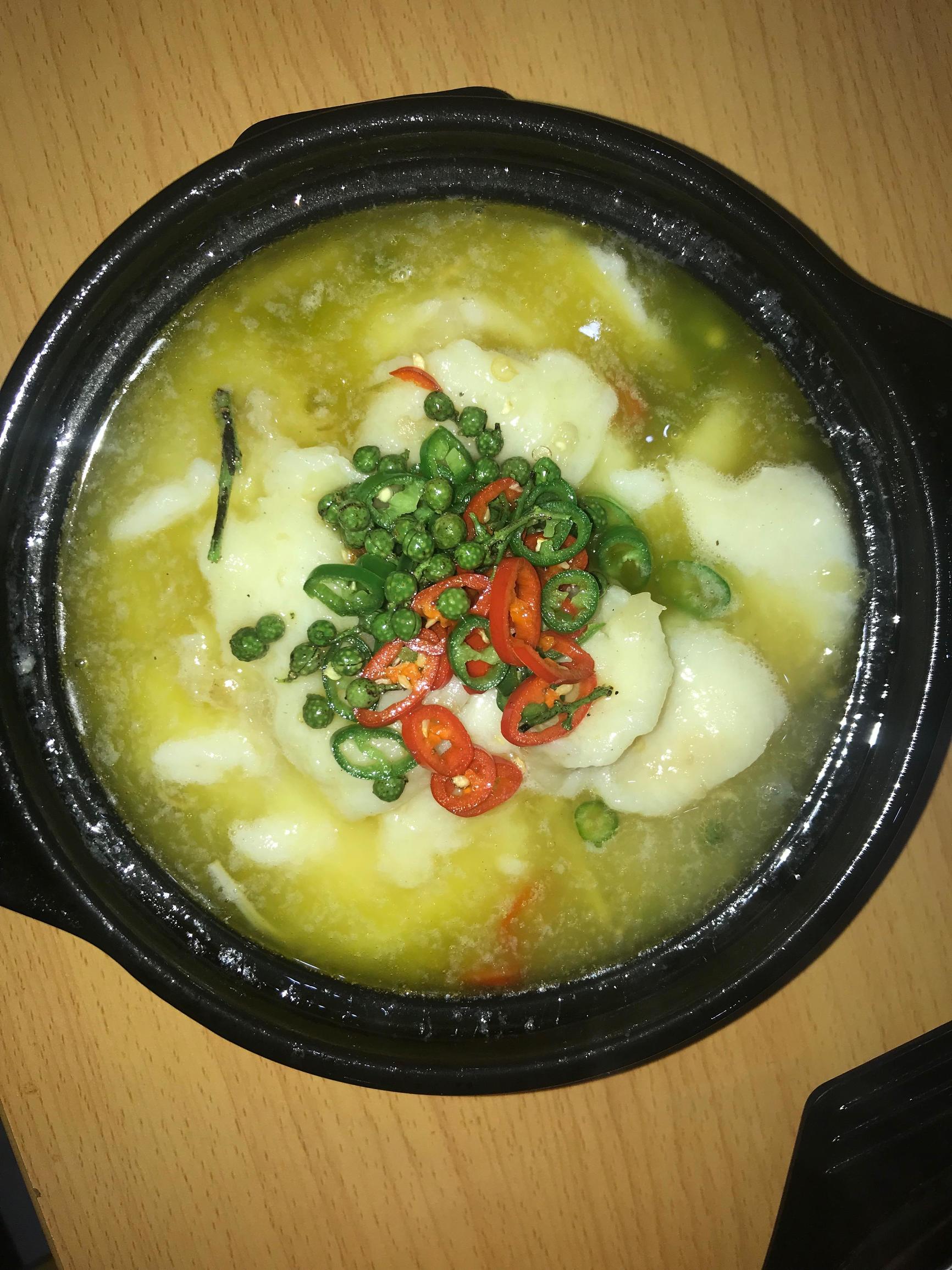 泸州好吃的美食啵啵鱼,必吃的一人一锅啵啵鱼