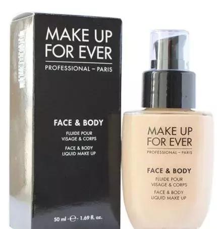 值得回购的四款大牌粉底液 (大牌粉底液推荐五款)