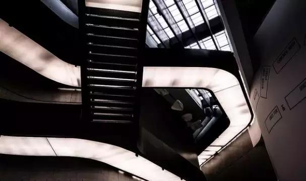 博采众长中西结合,博采众长丰富多彩独具魅力