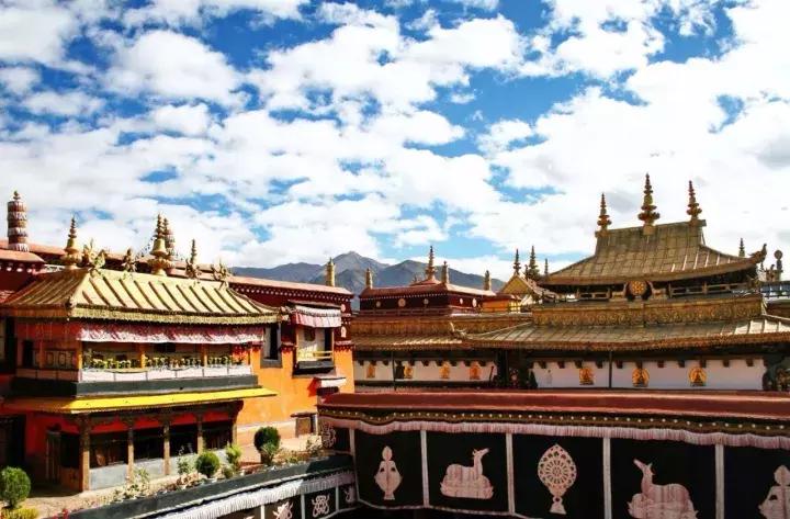 拉林高速最美段,公路的颜值